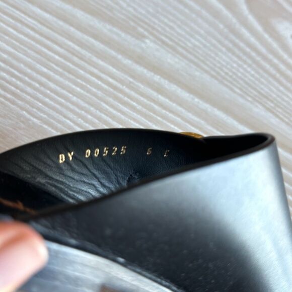 Salvatore Ferragamo Cassie Flat Gancio Slide Sandals size 6 - Picture 10 of 11